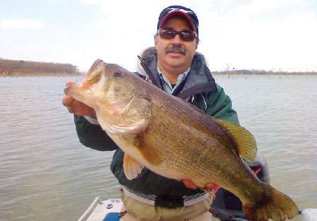 <strong>Michael Lawson</strong>
<p>
	10 pounds, 8 ounces<br />
	Lake Ray Roberts, Texas<br />
	<b>Lure:</b> Bass Pro Shops Tender Tube</p>
