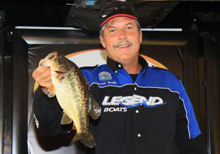Steven Wells (Co-angler - 11th Place - 5 pounds, 4 ounces)