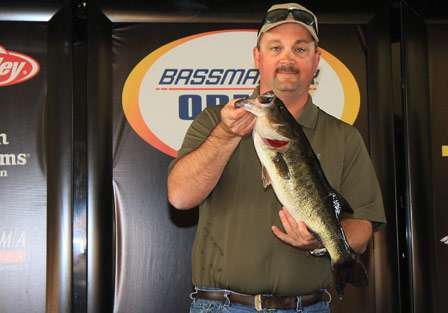Michael Bradford (Co-angler - tied 8th Place - 5 pounds, 11 ounces)