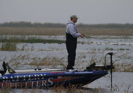 Bassmaster Elite Series pro Russ Lane was targeting a mixture of matted and isolated vegetation early on the final day of competition.