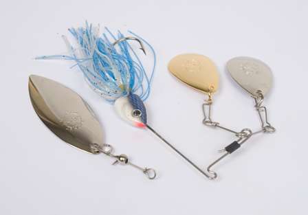 <b>Secret Weapon Lures Sidearm spinnerbait</b><br>The Sidearm throws a curveball into the spinnerbait world with unique tandem arms that hold the blades to either side of the body rather than above it. Blades can be changed quickly to match conditions.
