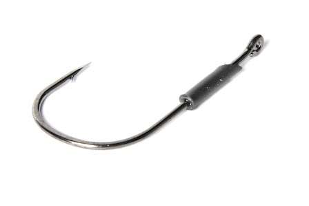 <b>Lazer Tro Kar flipping hook</b><br>Lazer Tro Kar hooks are designed with a three-sided point to penetrate faster than standard hooks. The low-profile barb, high-carbon steel, and thicker diameter steel all mean a hooked fish stays hooked.