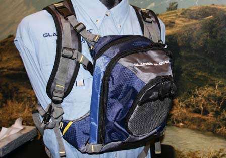 <b>Glacier Outdoor Universal Chest Pack</b><br/>A tackle and equipment pack that can be used with most PFDs and backpacks. It's perfect for kayaking or forging into small streams and ponds. It comes with adjustable straps for comfort and flexibility.