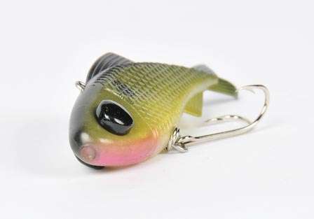<b>Creme Mad Dad</b><br>This soft lipless crankbait has a rotating double hook that can be adjusted for fishing in open water or around weeds.