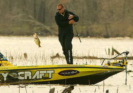 Skeet Reese swings a Red River largemouth into the boat en route to his 2009 Classic victory.
