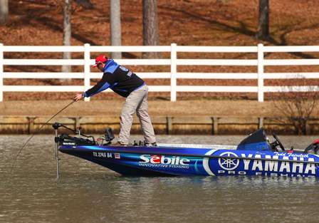 Todd Faircloth was on a roll on Day One of the 2010 Bassmaster Classic.