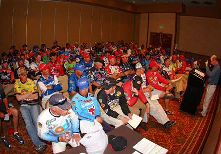 The room is packed full of Elite Series anglers as Trip Weldon begins to go through the regulations for the Golden State Shootout.