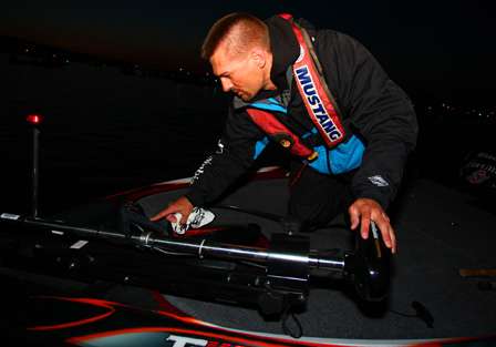 Randy Howell adjusts his electronics as he waits for the launch to begin.