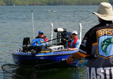 Mark Burgess checks in with BASS officials at the end of Day Two on Smith Mountain Lake. 