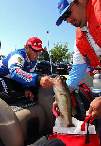 Dean Rojas will fish on Sunday, finishing Day Three in fifth place with 47 pounds. 