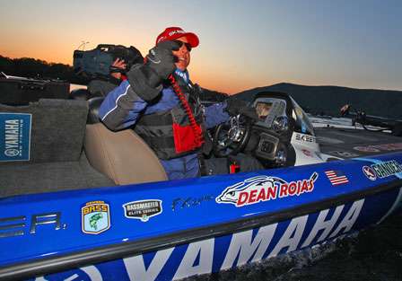 Dean Rojas demonstrates that his kill switch is working before taking off for his day of fishing on Smith Mountain Lake.