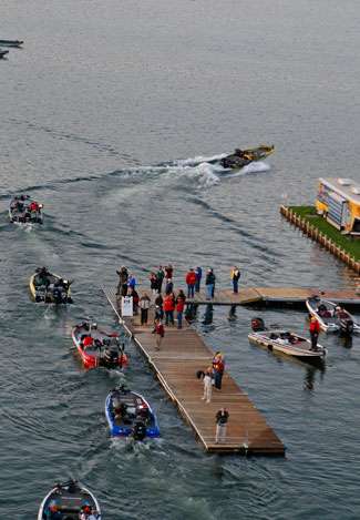 Skeet Reese begins to plane off as the rest of his competitors follow him out onto Smith Mountain Lake.