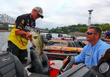 Jeff Kriet moved up in the standings on Day Two, and is in 28th place with 29 pounds, 5 ounces. 
