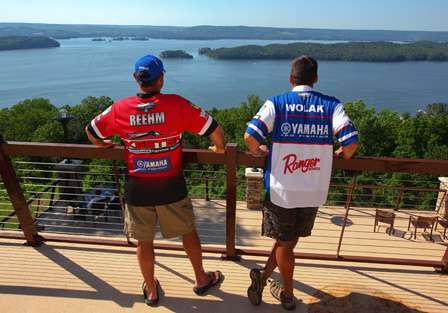 Clark Reehm and Dave Wolak survey the lake from the fantastic view provided from Lake Guntersville State Park Lodge. 