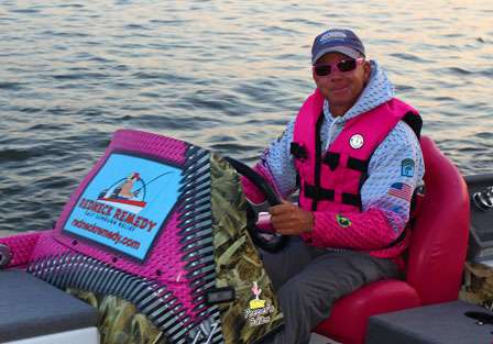 Last week's champion from Pickwick Lake, Kevin Short, prepares for Day One of the Synergy Southern Challenge.