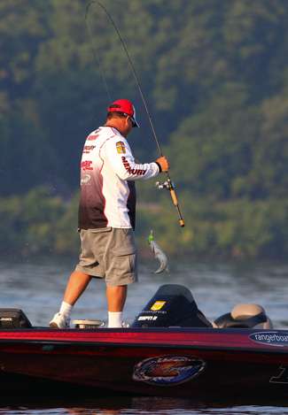 John Murray started Day Two in 47th place with 19 pounds, 3 ounces. 