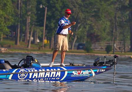 Todd Faircloth started Day Two of the Synergy Southern Challenge in 8th place with 25 pounds, 4 ounces. 