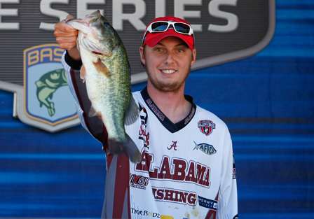 The University of Alabama bass team held their weigh-in prior to the Elites, with Drew Sanford bringing the heaviest bag to the scales at 15 pounds, 4 ounces.