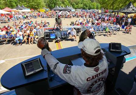 The crowd gathered to watch the Day Three weigh-in of the Elite Series got a special treat as the University of Alabama anglers brought their fish to the scales.