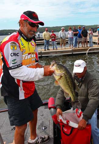 Paul Elias with the biggest bass caught in the Synergy Southern Challenge, weighing 8 pounds, 2 ounces. 