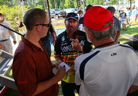 After taking the lead with 18 pounds, 4 ounces, Jeff Kriet was interviewed backstage by the media. 