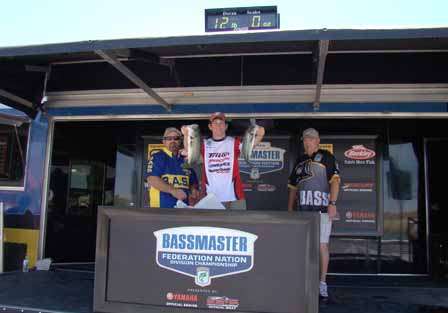 BASS Federation Western Divisional - Martinez Lake, Az.<br />Washington's Zach Shaff didn't catch a keeper on Day One, but his 12-0 limit on Day Two helped his team move into first place.