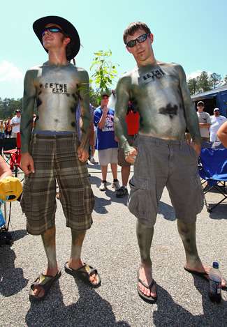 Two enthusiastic BASS fans painted their bodies for the Day Four weigh-in.