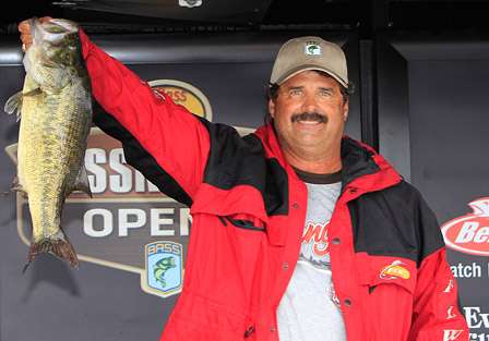 Ronnie Terry (Co-angler First, 10- 2)