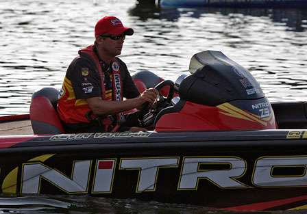 Kevin VanDam scans the bank for his co-angler on Day One of the Bluegrass Brawl presented by DieHard Platinum Marine Batteries.