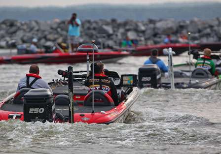 Kevin VanDam leads the field after the first day of competition and moves out onto Kentucky Lake to state Day Two of the Tennessee Triumph.
