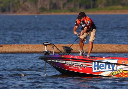 Mike McClelland started Day Two in thirrd place with 19 pounds, 8 ounces, only 3 ounces behind tournament leader Tommy Biffle.