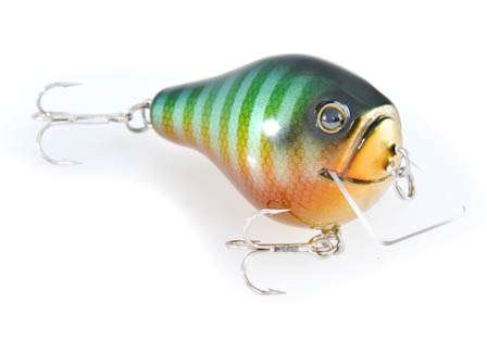 <b>Kingly Fishing Tackle's Crank 35</b><br>This lovely little crankbait is made of natural wood and is built for stability. It comes in just one size (50 mm) and floats at rest.