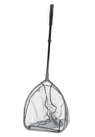 <b>Promar ProMesh</b><br>Promar's ProMesh net has rubber-coated mesh to keep hooks from burying into it as well as protect bass' slime coat.