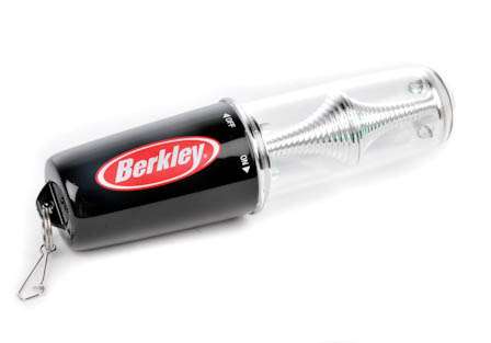<b>Berkley Underwater Fish Light Rattle</b><br>Operating from a 12-volt power source, the underwater light has a 15-foot power cord, longlasting bulb and is made for freshwater use.