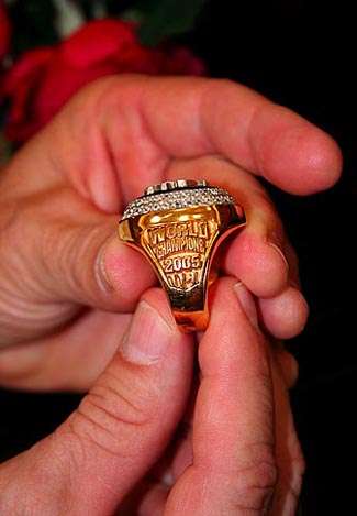 Dave's company also makes World Series rings, like this one for the 2005 World Series Champion Chicago White Sox.