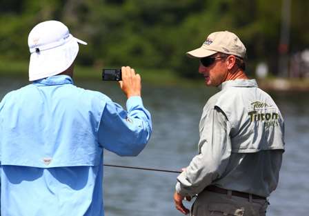 Bassmaster.com's Rob Russow does a BASSCam interview with Gary Klein.