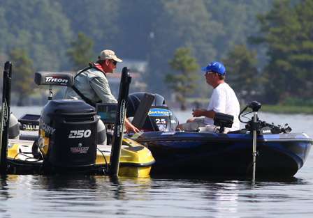 Gary Klein and Cliff Pace discuss ideas on how to unlock bigger bites on Lake Jordan.