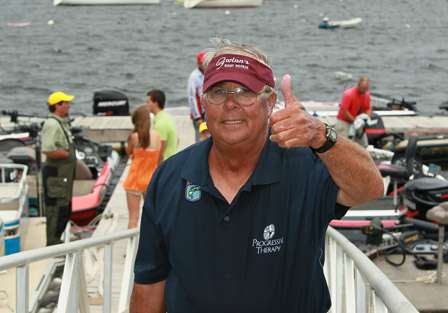 Pro Jerry Williams gives a thumbs up as makes his way up the gang plank at the Plattsburgh Boat Basin. A thumbs up from Jerry, is a good thing.