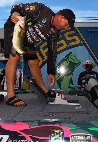 Aaron Martens caught the biggest bass of the day Sunday.