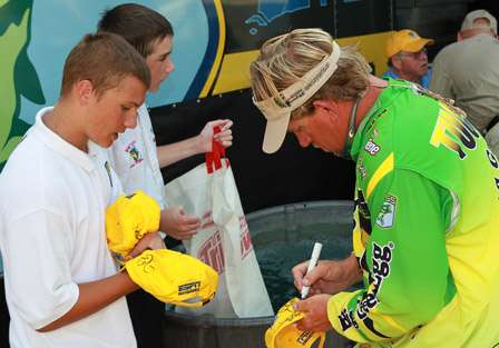 J Todd Tucker was also popular with the young fishing fans and volunteers.