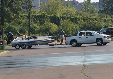 The Detroit River system is not known to be friendly to anglers, as one boat can attest to on the second day of competition.