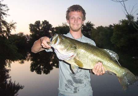 <strong>Chase Krosp</strong>
<p>
	10 pounds, 4 ounces<br />
	Private Pond, Okla.<br />
	4-inch Big Bite Baits YoMama</p>

