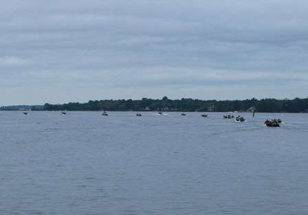 The final flight of boats takes to the Chesapeake Bay under cloudy skies to compete for valuable points in the Bass Pro Shops Bassmaster Northern Open.