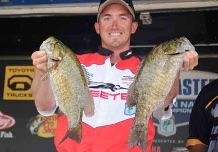 Connecticut's Paul Mueller weighed in another limit today but he dropped from second place to third. 