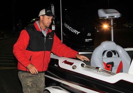 Pro David Kilgore starts Day Two in fourth place in the standings. He was in a jovial mood as he readied his boat for launch.
