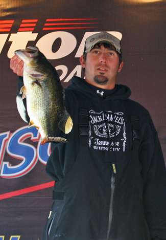 Jacob Cashion landed the largest non-boater bag of the day, 13.94 pounds, and finished the day in 42nd place.