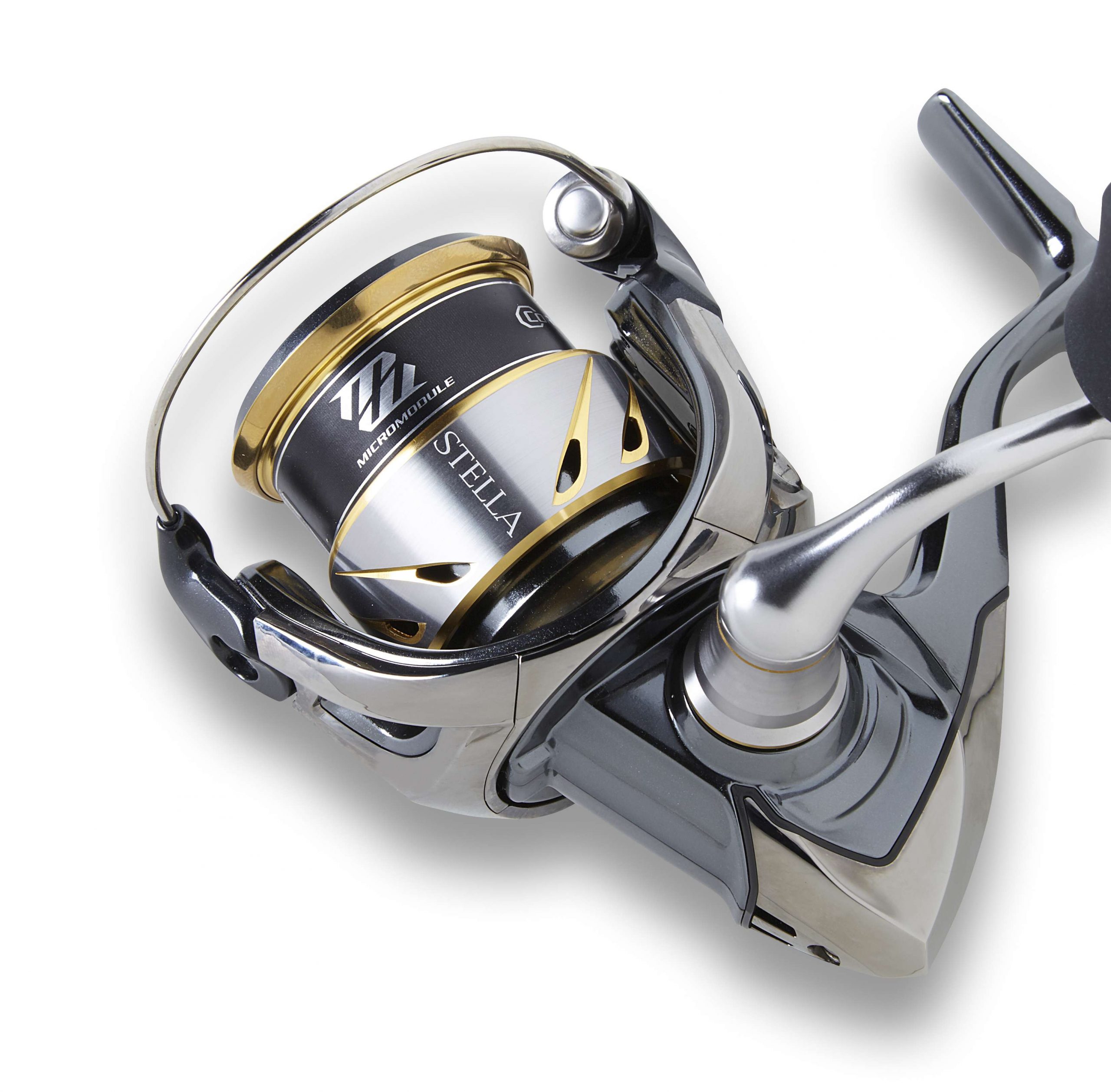Shimano's newest version of the Stella - this one dubbed the FI - would complement Jackall's new sticks very nicely. It's the finest spinning reel Shimano makes, and it sports several upgrades from the original Stella.