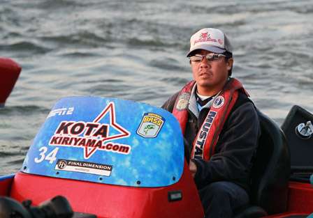 Elite pro Kota Kiriyama is a force to be reckoned with on Lake Erie, as he proved with his 2008 Elite Series win there in 2008. It will interesting to see if he goes up to St.Clair, or sticks with the Erie smallmouth bass he knows so well.