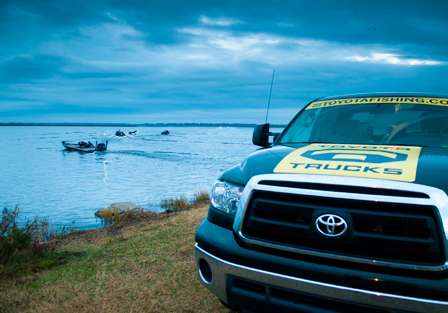 Boats idle out onto the Kissimmee Chain for Day Two of the Bass Pro Shops Bassmaster Southern Open.