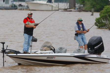 Pro's and co-anglers must discover the working patterns on the Red River